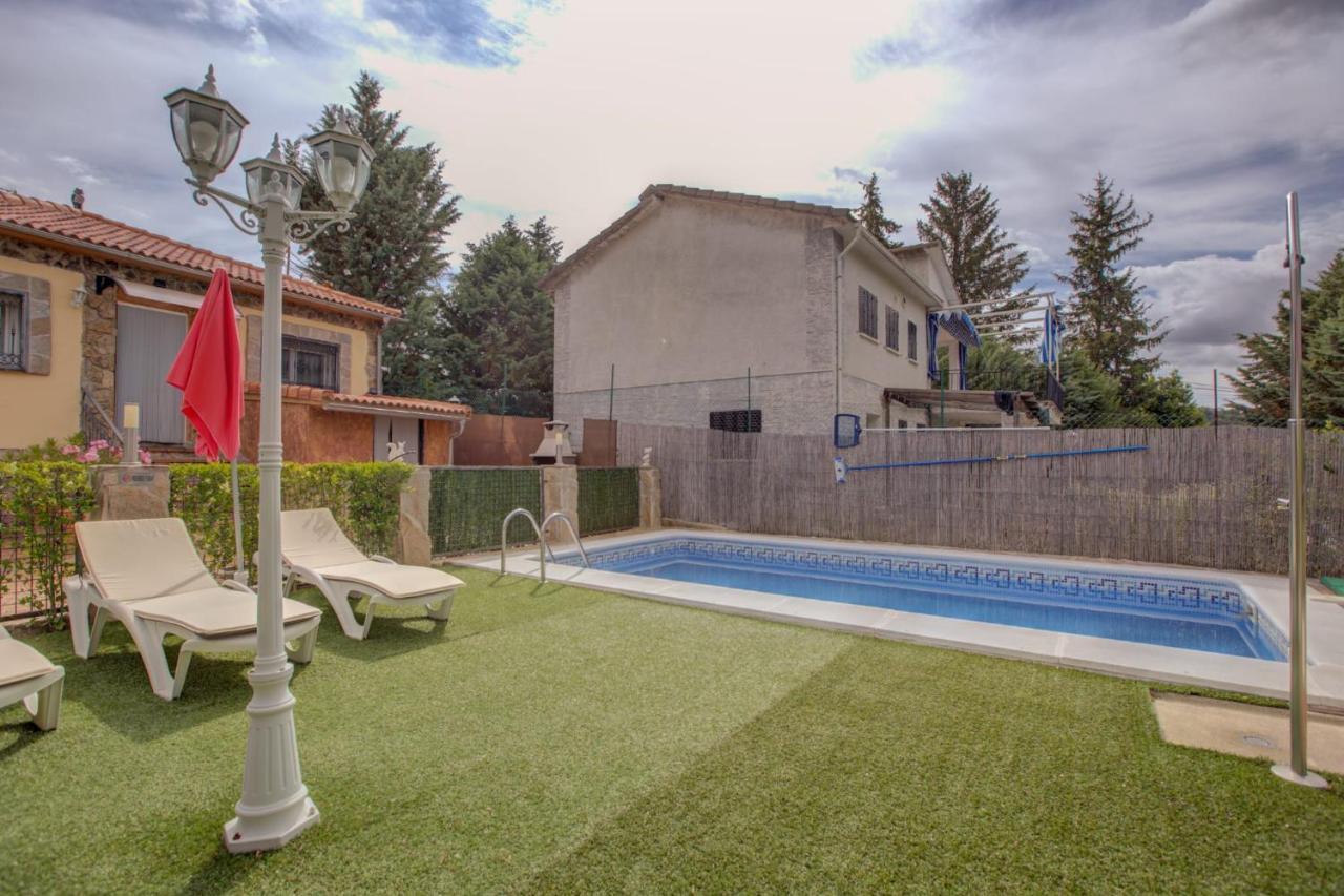 Casa Rural Higueras Santa María de la Alameda Екстериор снимка