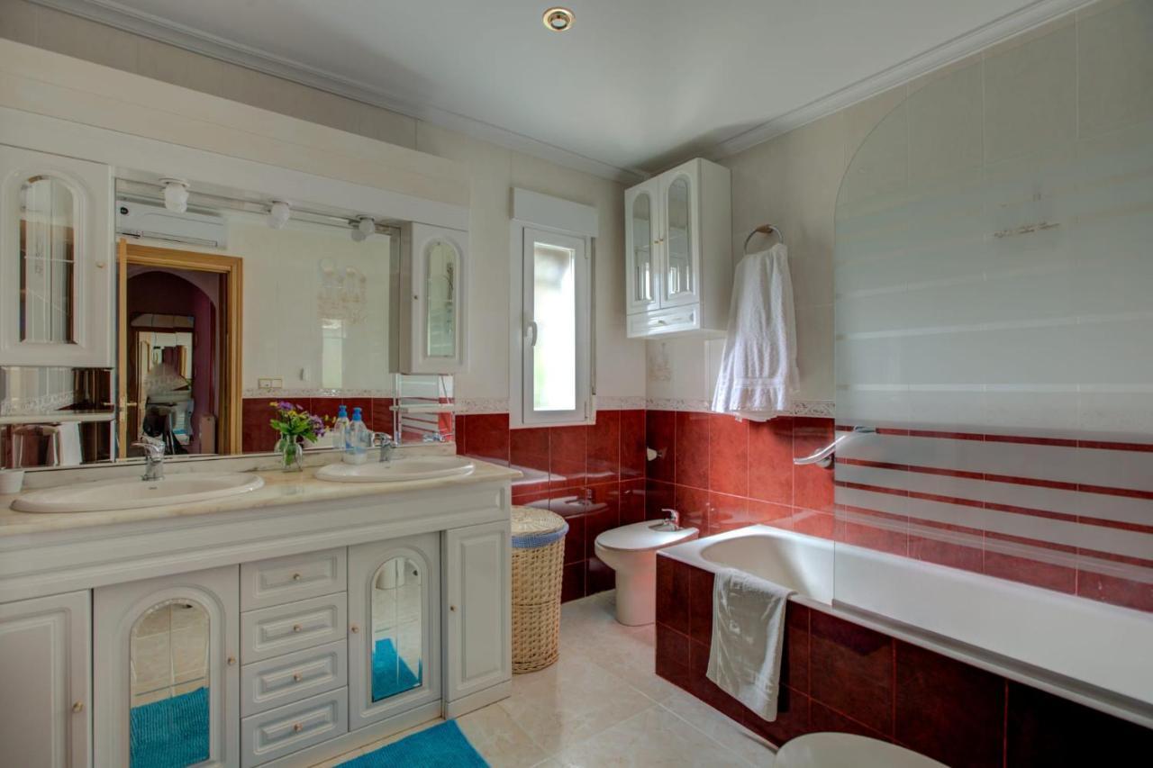 Casa Rural Higueras Santa María de la Alameda Екстериор снимка