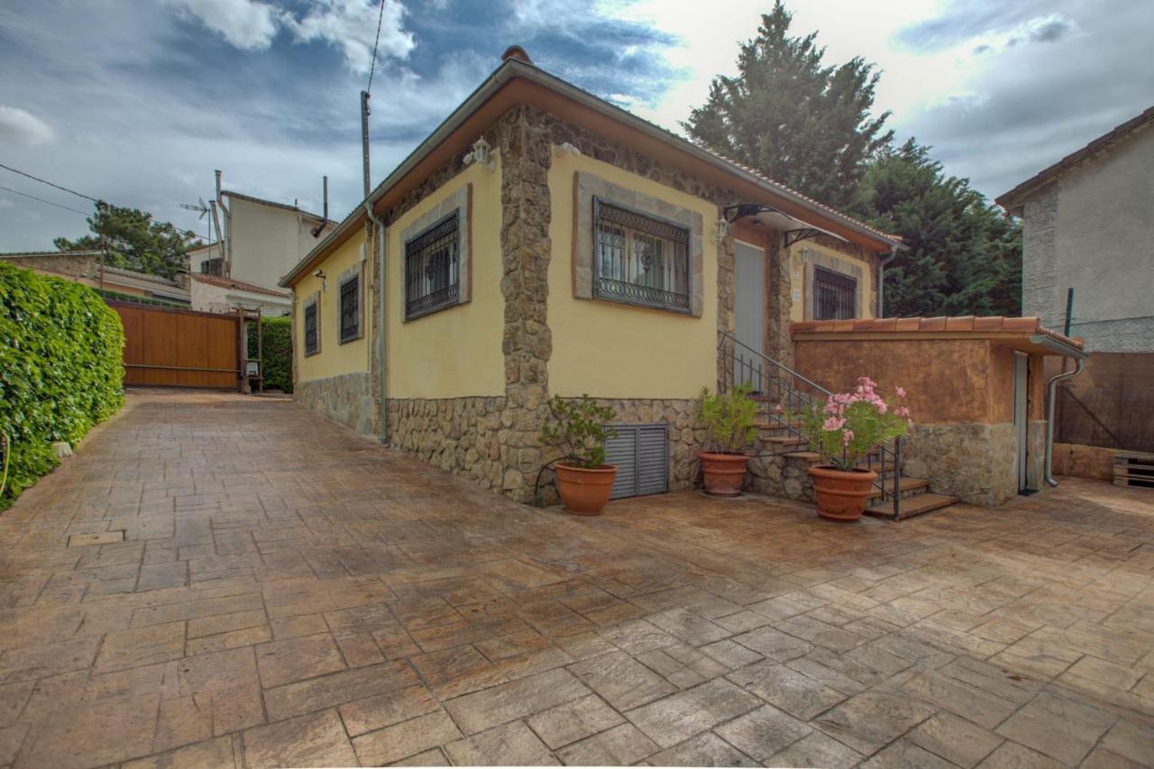 Casa Rural Higueras Santa María de la Alameda Екстериор снимка